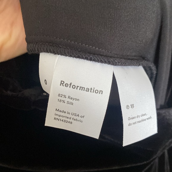 NWOT Reformation silk/rayon blend Black Velvet Jumpsuit - Picture 9 of 9